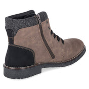 Winterstiefeletten  Braun