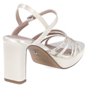 Sandaletten  Beige