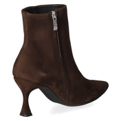 Stiefeletten  Braun