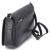 Überschlagtasche  Schwarz